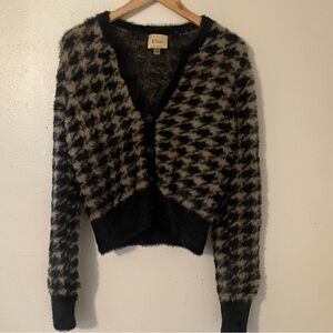 Elie Tahari Houndstooth Cropped Cardigan Plush Knit Black Tan Medium